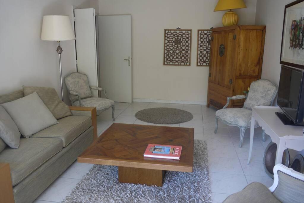 Le Donatello - One Bedroom With A Terrace In The Heart Of Appartamento
