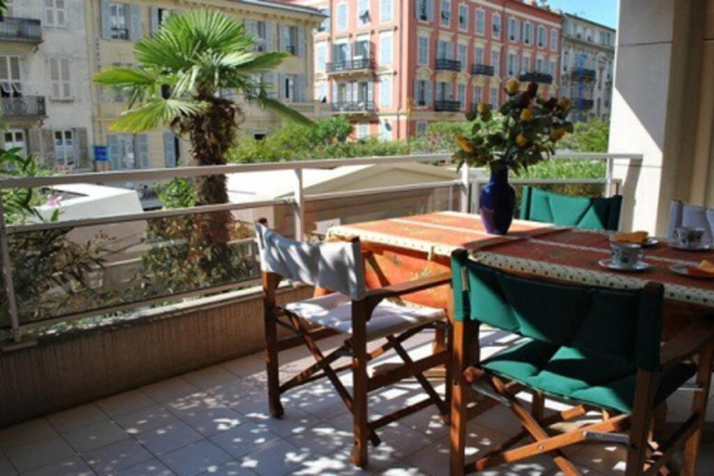 Le Donatello - One Bedroom With A Terrace In The Heart Of Nizza